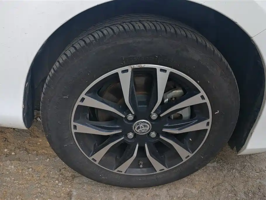 Toyota YARiS L Zhi Xiang 2021 1.5L CVT Leading Edition фото 6