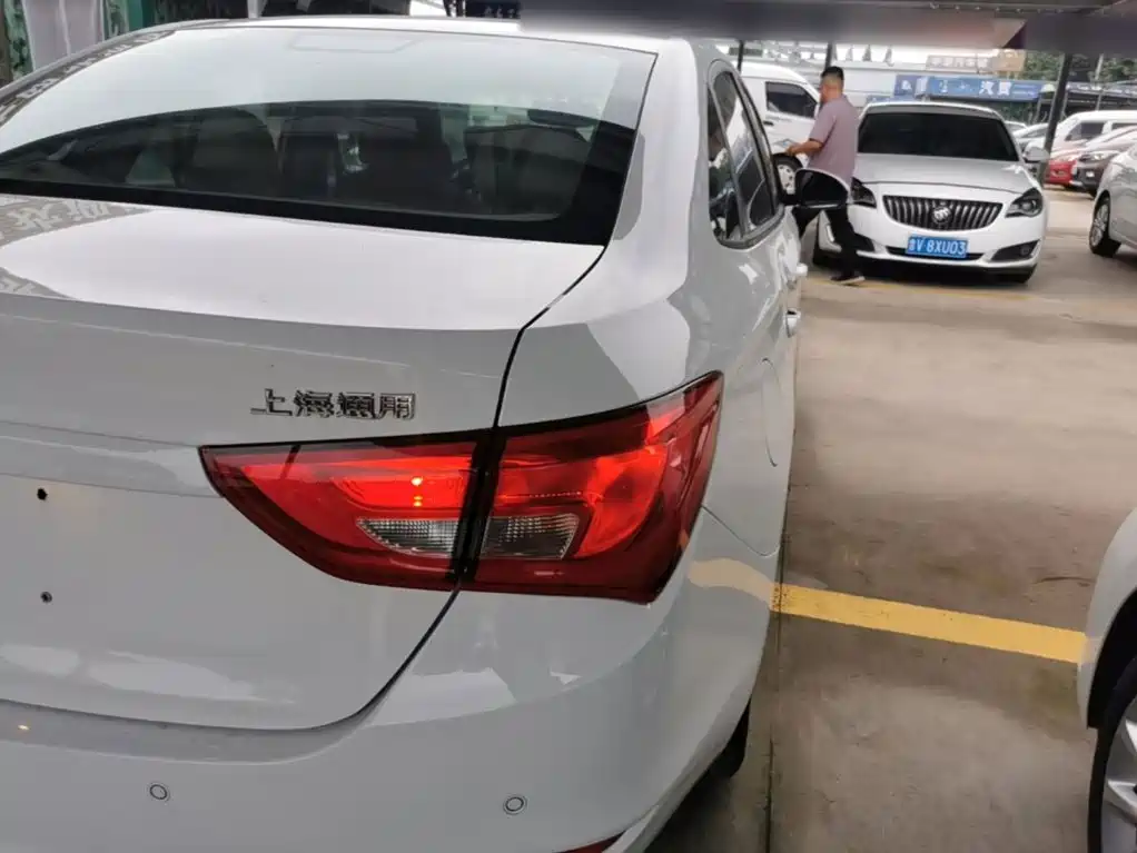 Фото 8 - Buick Excelle