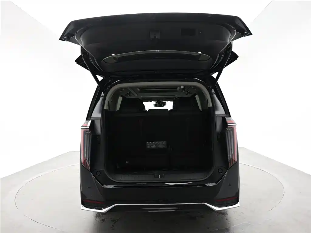GAC Trumpchi Trumpchi M8 2024 Master Series 400T Ultimate Edition фото 8