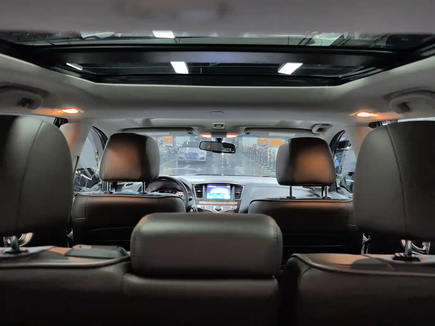 Infiniti QX60 (Import) 2016 2014 Model 2.5 S/C Hybrid 2WD Excellence Edition