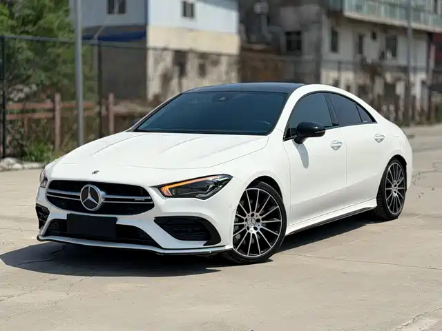 MERCEDES-BENZ CLA AMG 2023
