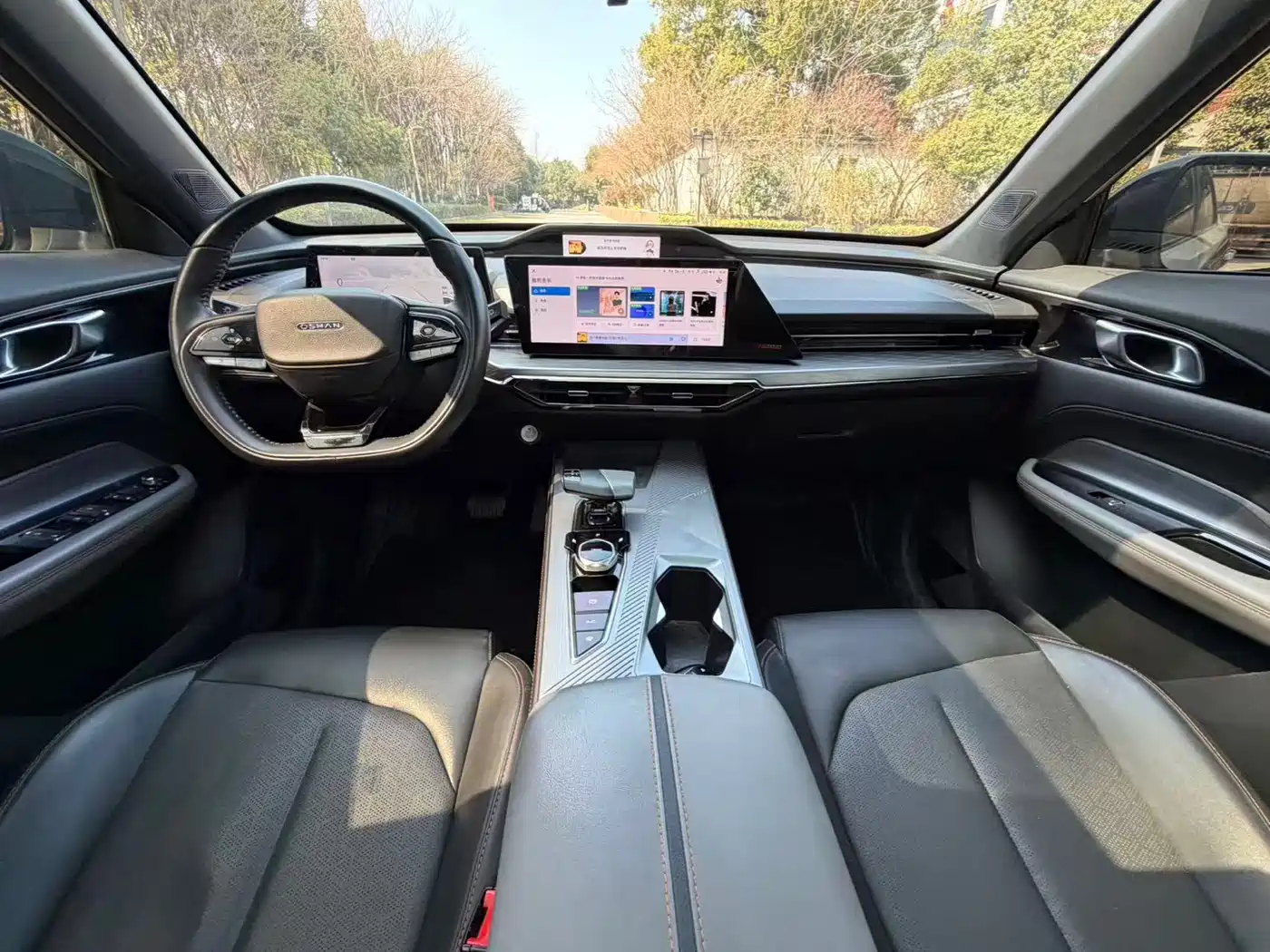 CHANGAN CHANGAN AUCHAN Z6