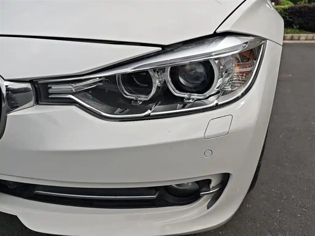 BMW 3 Series 2014 320Li Fashion фото 24