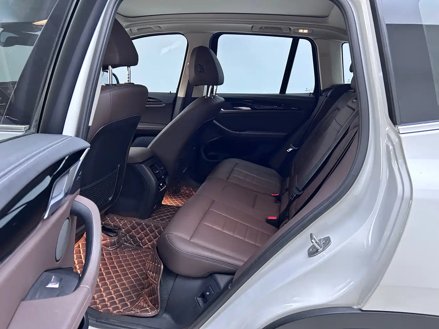 BMW X3 2020 xDrive25i Luxury Package фото 9