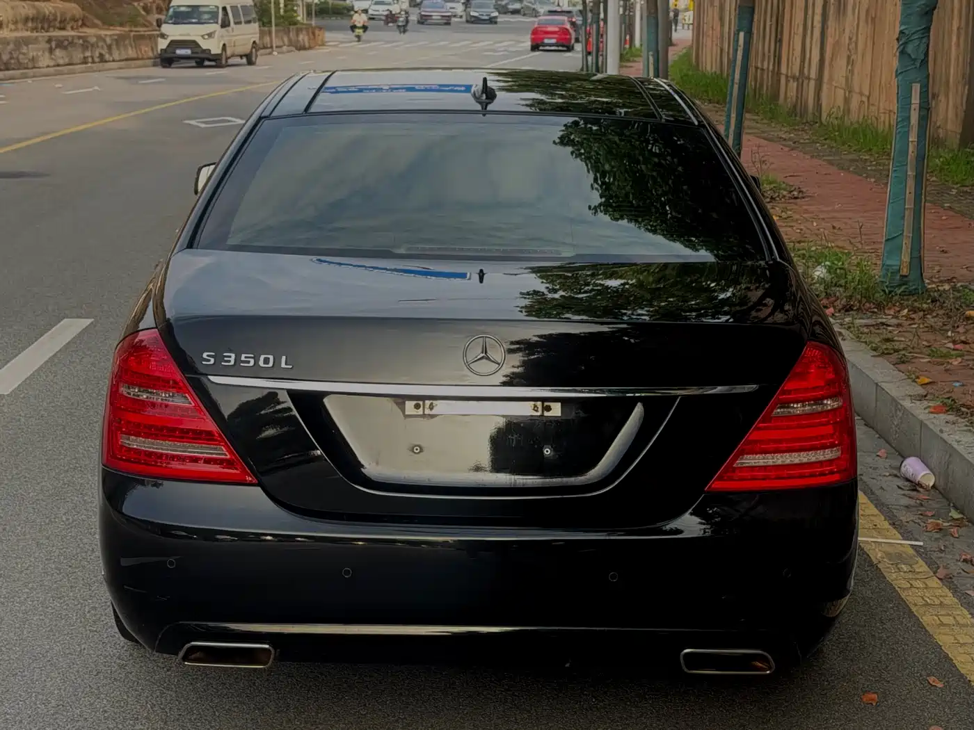 Mercedes-Benz S-Class 2012 S 300 L Luxury Grand Edition фото 5
