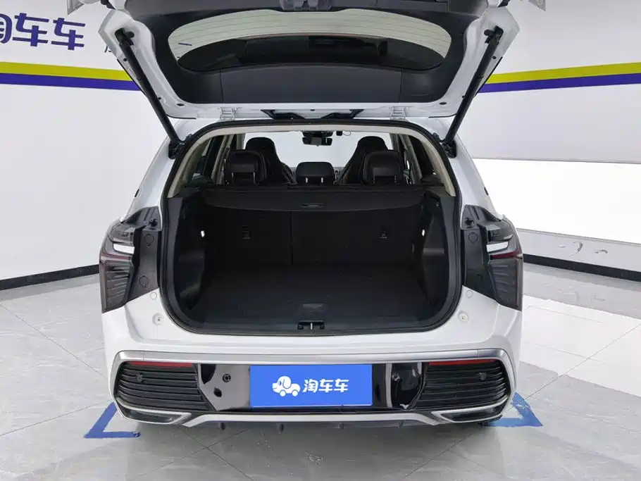 Hongqi HS3 2024 2023 1.5T 2WD Virtue Edition