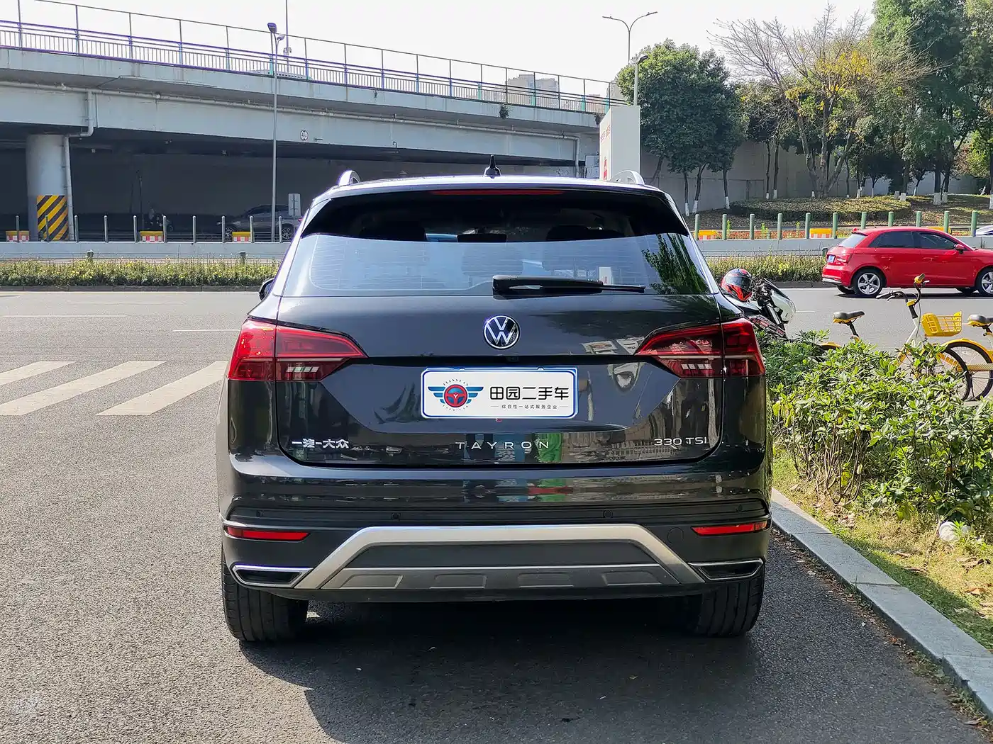 Volkswagen Tayron 2021 330TSI 2WD 3rd Anniversary Limited Edition фото 5