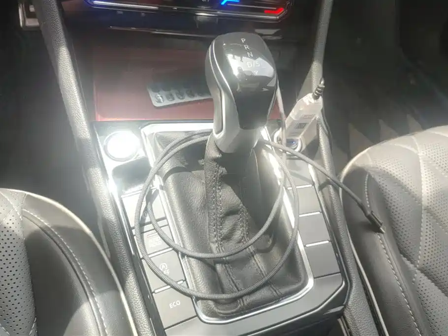 Volkswagen Sagitar 2023 280TSI DSG Surpass Plus Edition фото 16