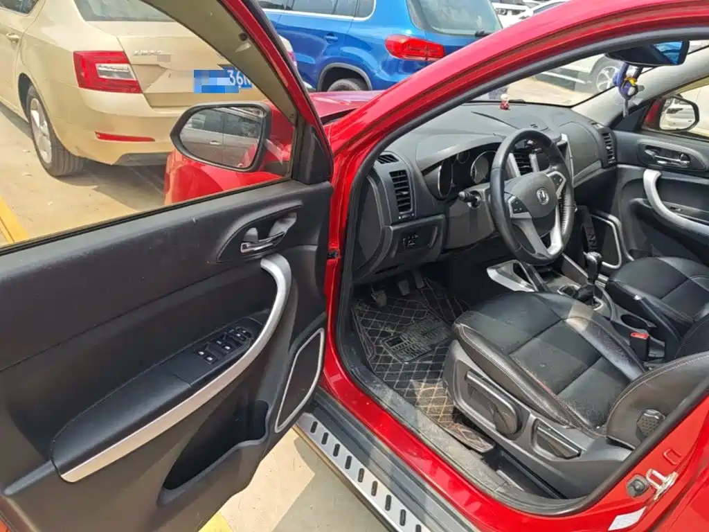 Changan CS35 2015 2015 1.6L Manual Luxury (China IV)