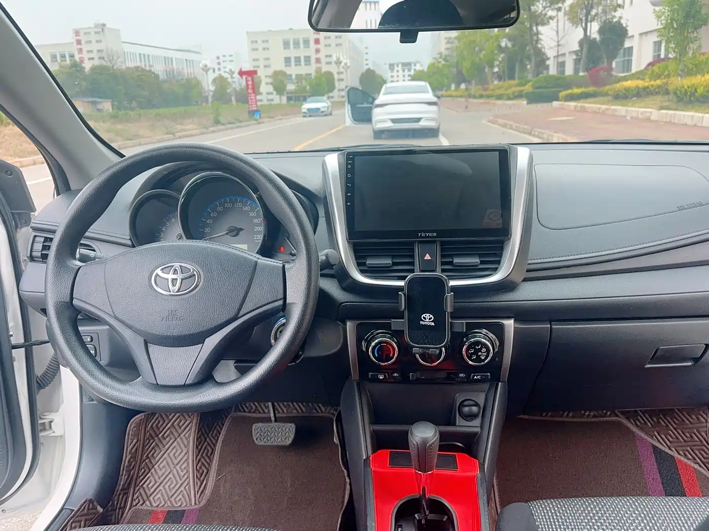 Toyota Vios FS 2019 1.5L CVT Fengchi Edition фото 12
