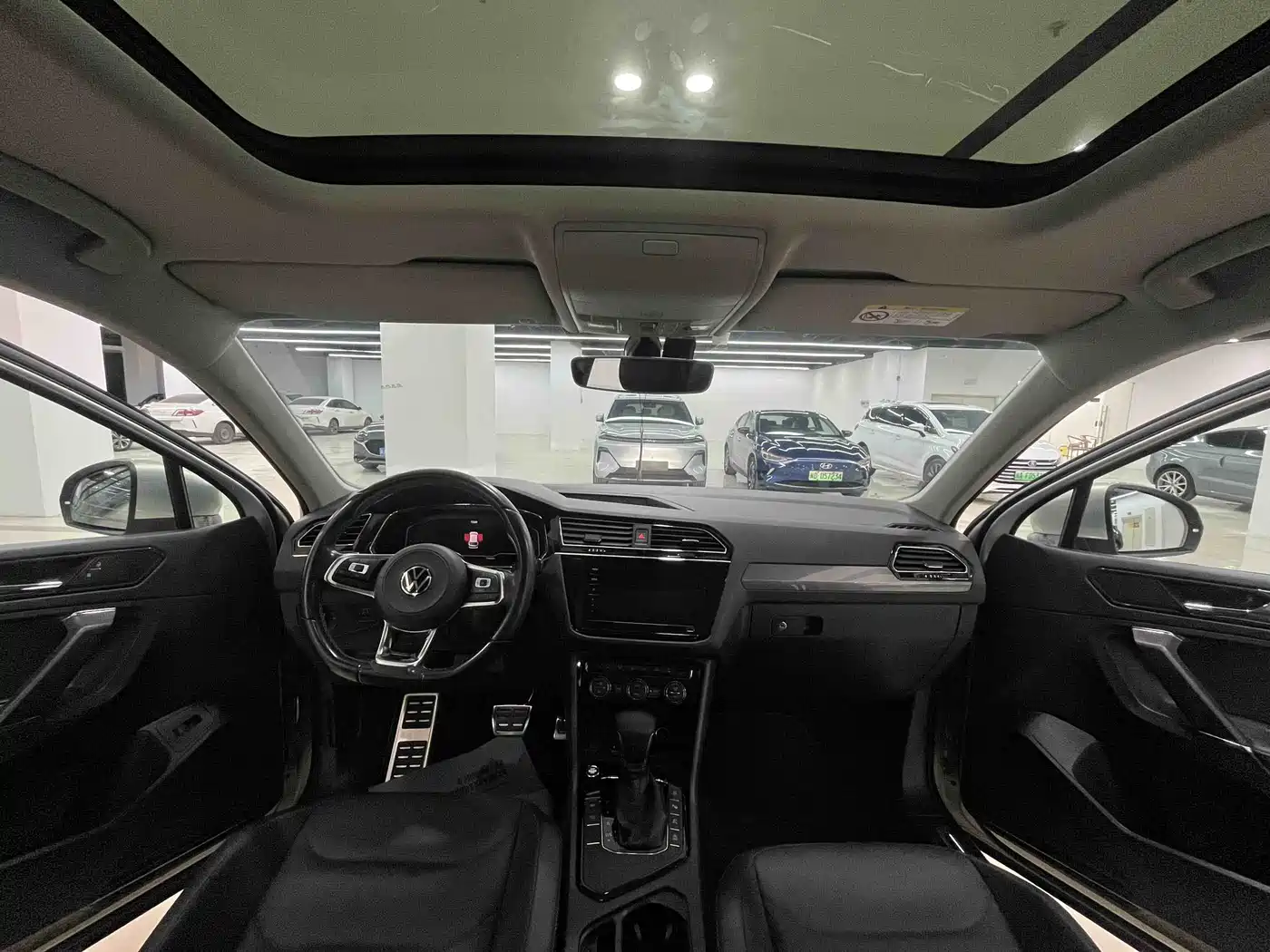 Volkswagen Tiguan L 2021 330TSI Automatic 2WD Smart фото 5