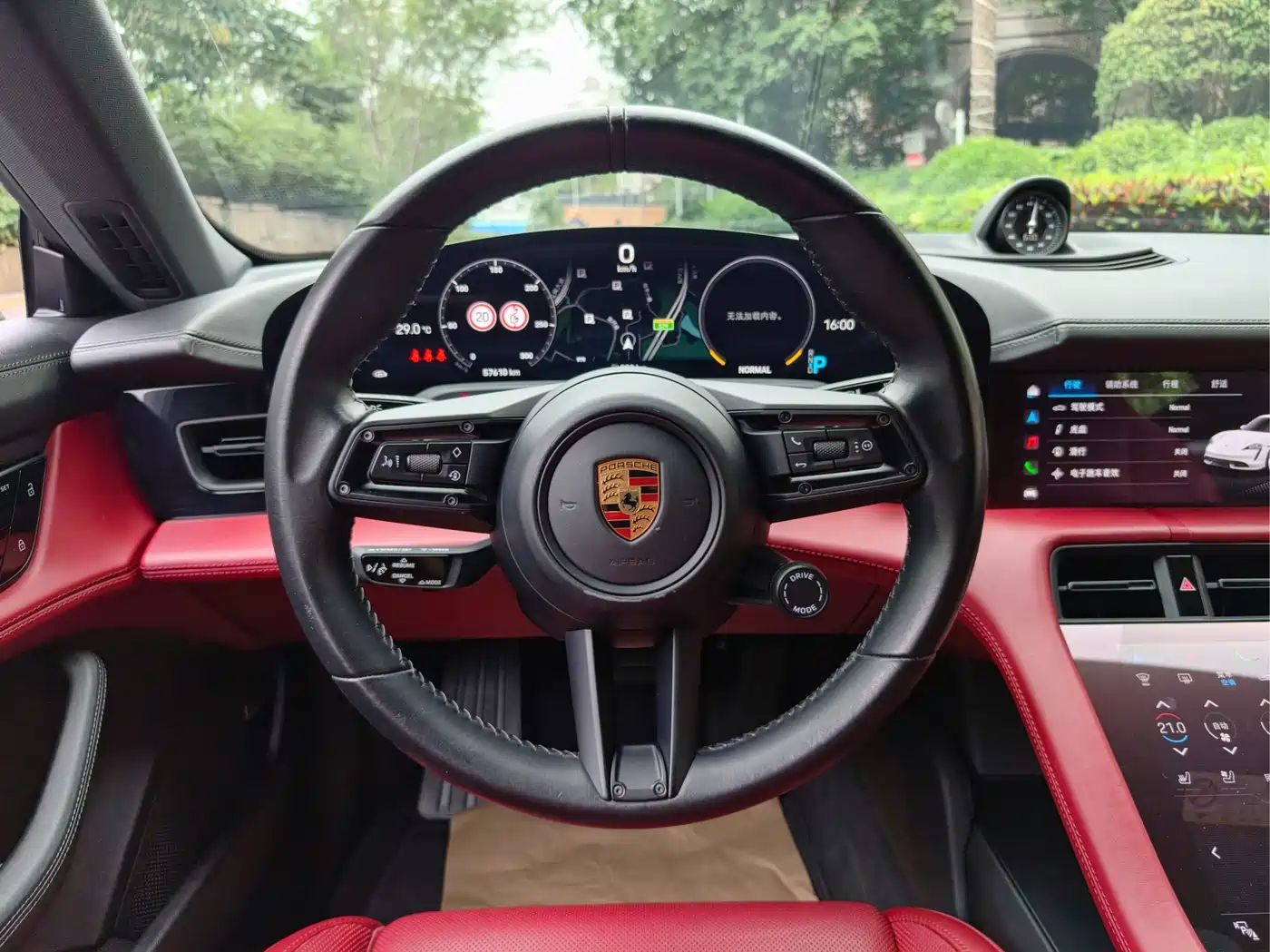 Porsche Taycan 2020 Taycan фото 21