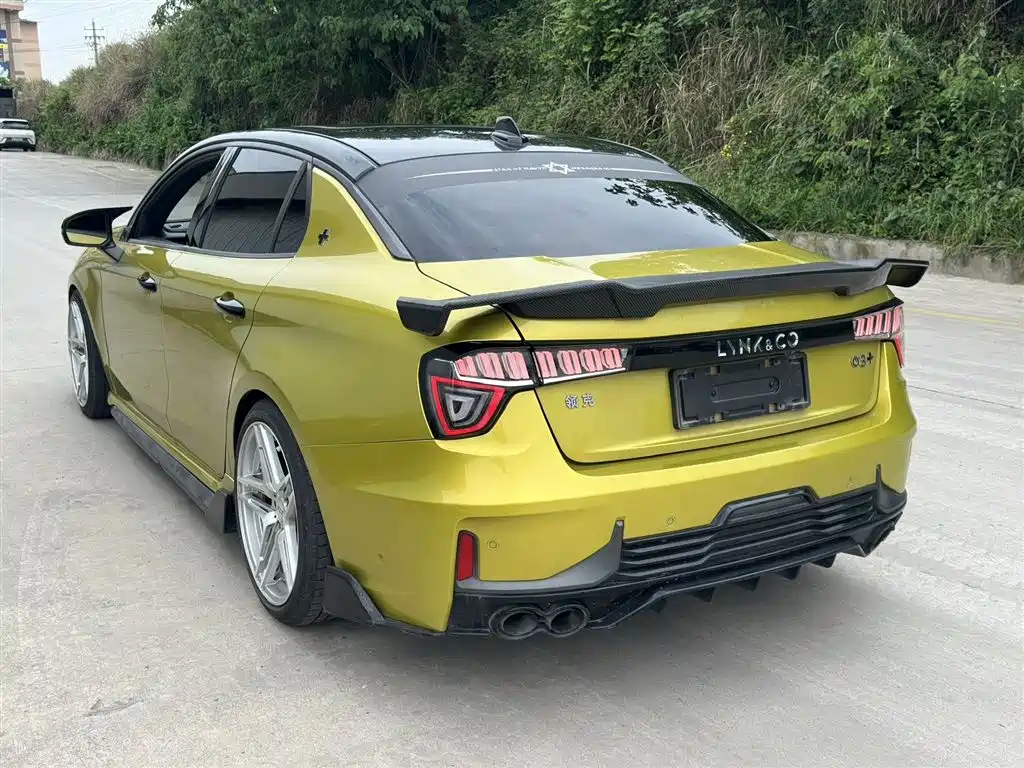 Lynk & Co 03 2020 03+ 2.0TD Auto Performance Package Edition фото 7