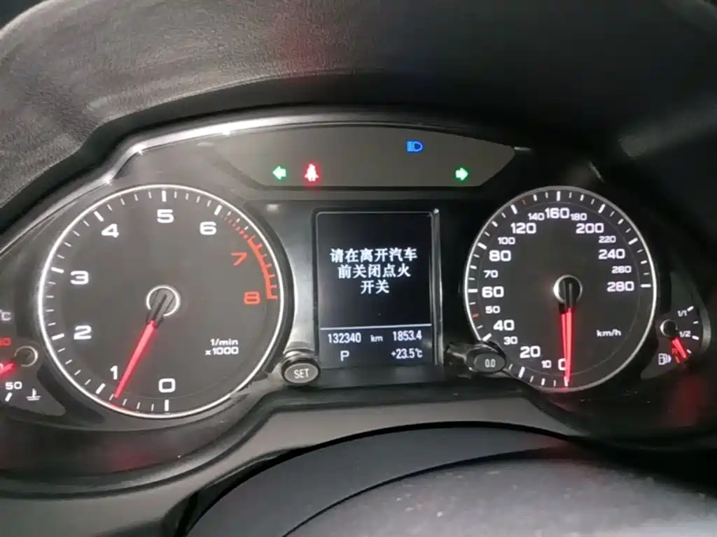 Audi Q5 2017 Plus 40 TFSI Technology фото 12
