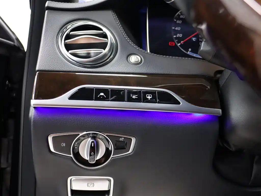 Mercedes-Benz Maybach S-Class 2020 S 450 4MATIC Collector's Edition фото 10