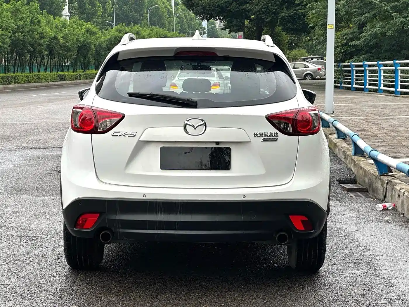 Photo 5 - Mazda CX-5