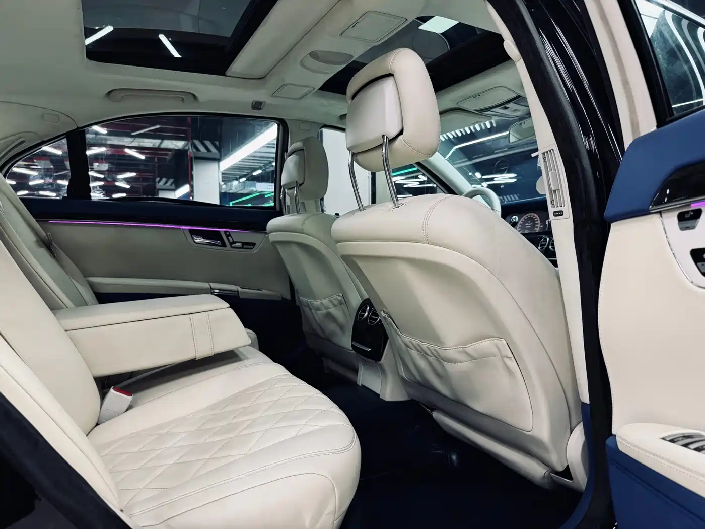 Mercedes-Benz S-Class 2008 S 300 L Premium фото 16