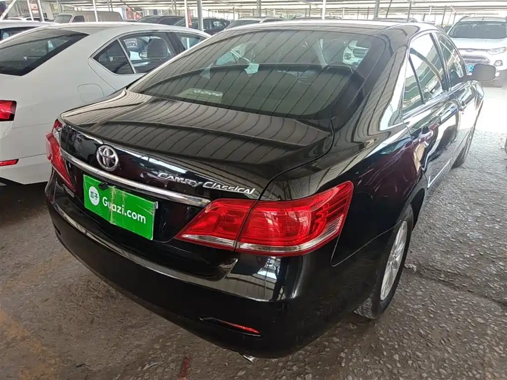 Toyota Camry 2013 200E Classic Elite Edition фото 7