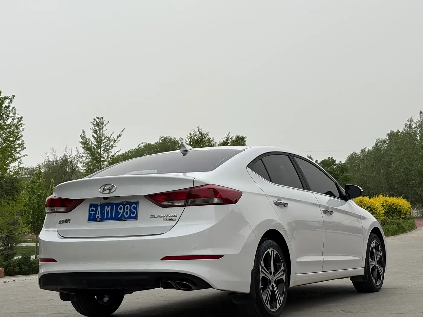 Hyundai Elantra 2018 1.4T DCT Dynamic·Vitality Model фото 9