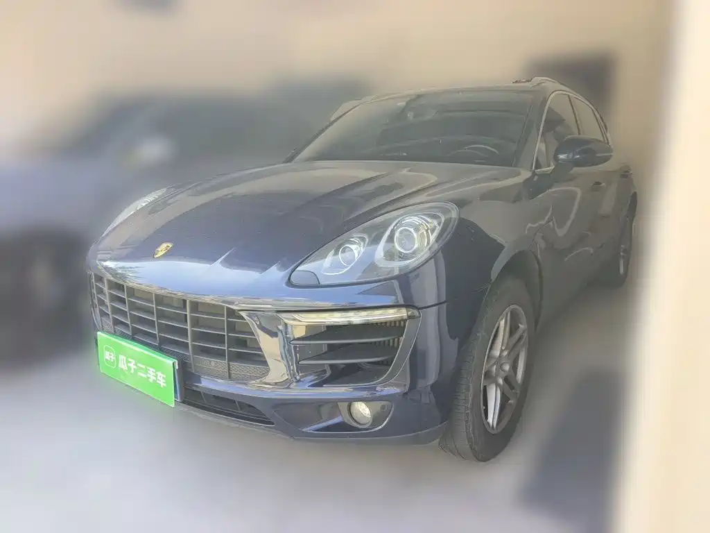 Фото 1 - Porsche Macan