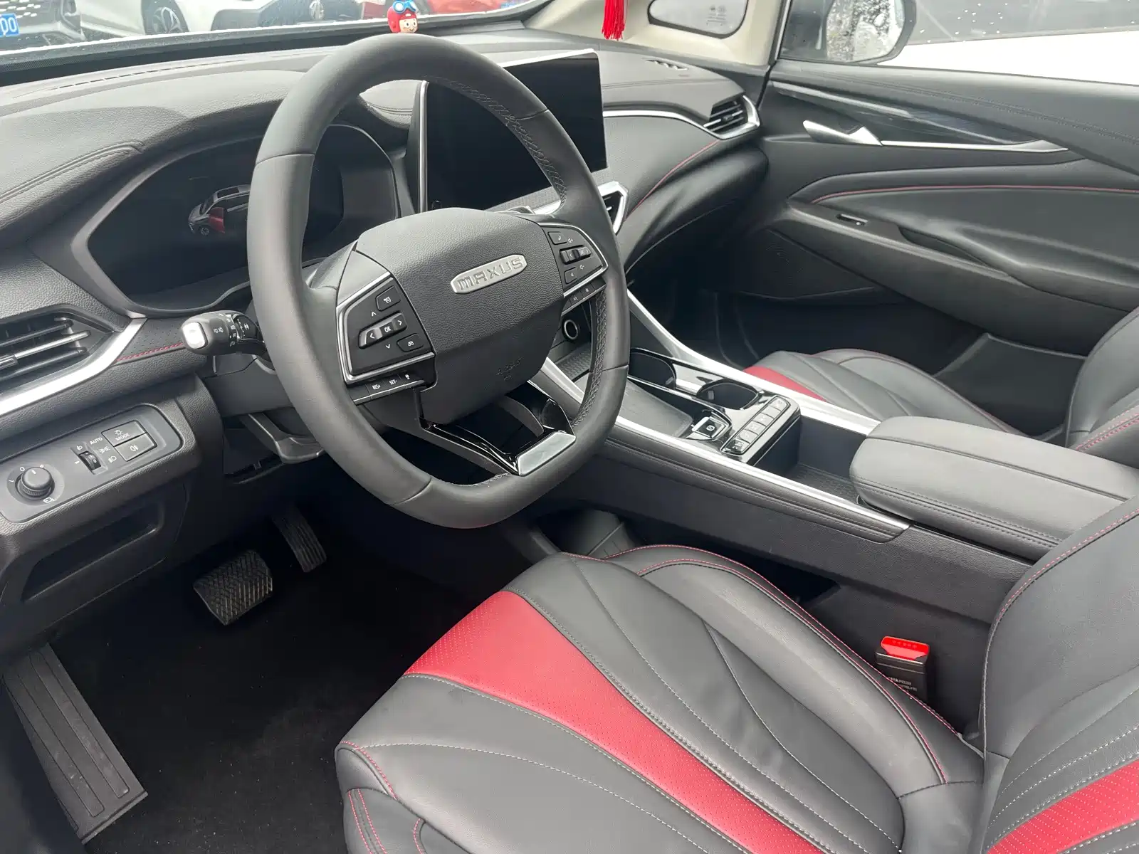 Photo 20 - Maxus Maxus G50