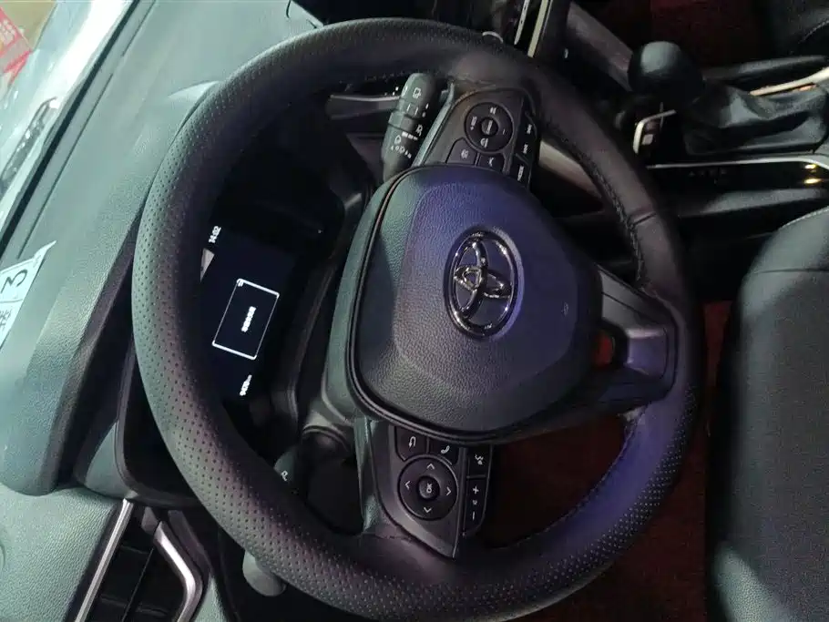 Toyota Corolla Cross 2024 2.0L Smart Hybrid Dual Engine Elite Edition фото 15