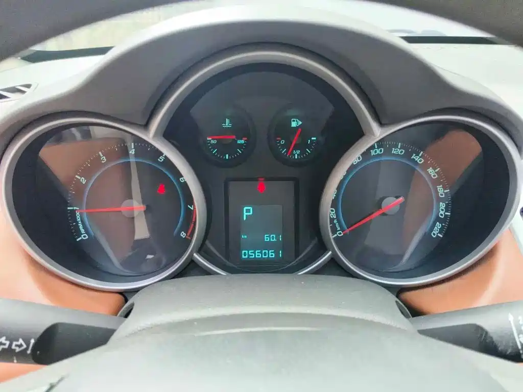 Chevrolet Cruze 2012 2012 1.6L SE AT