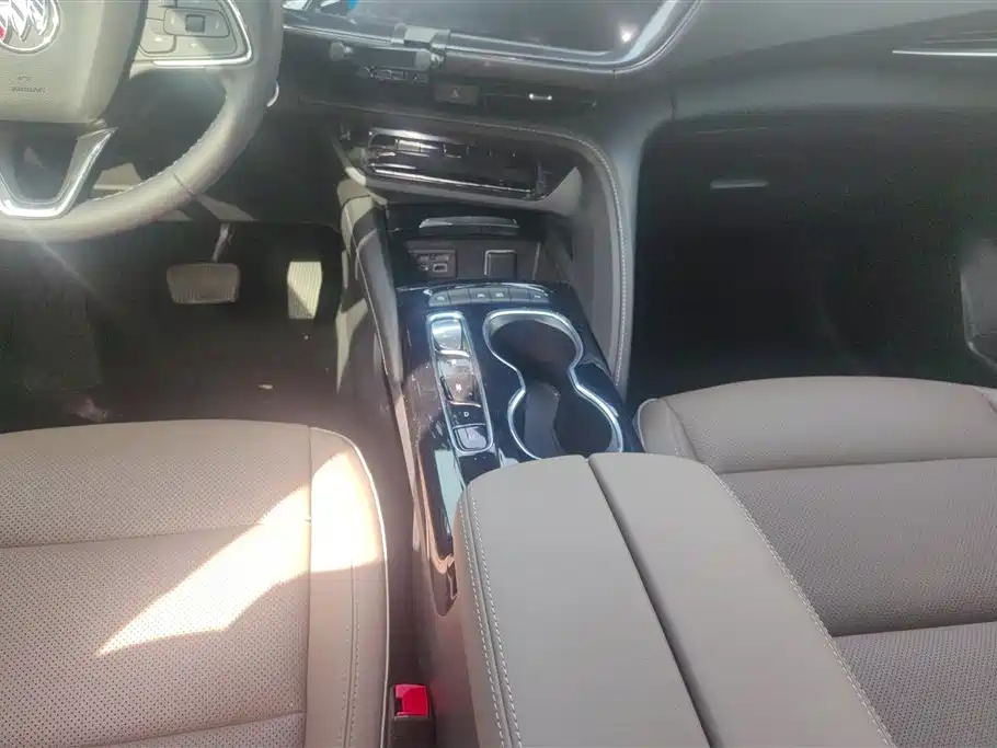 Buick Envision Plus 2022 Enclave Plus 652T 5-Seater Luxury фото 16
