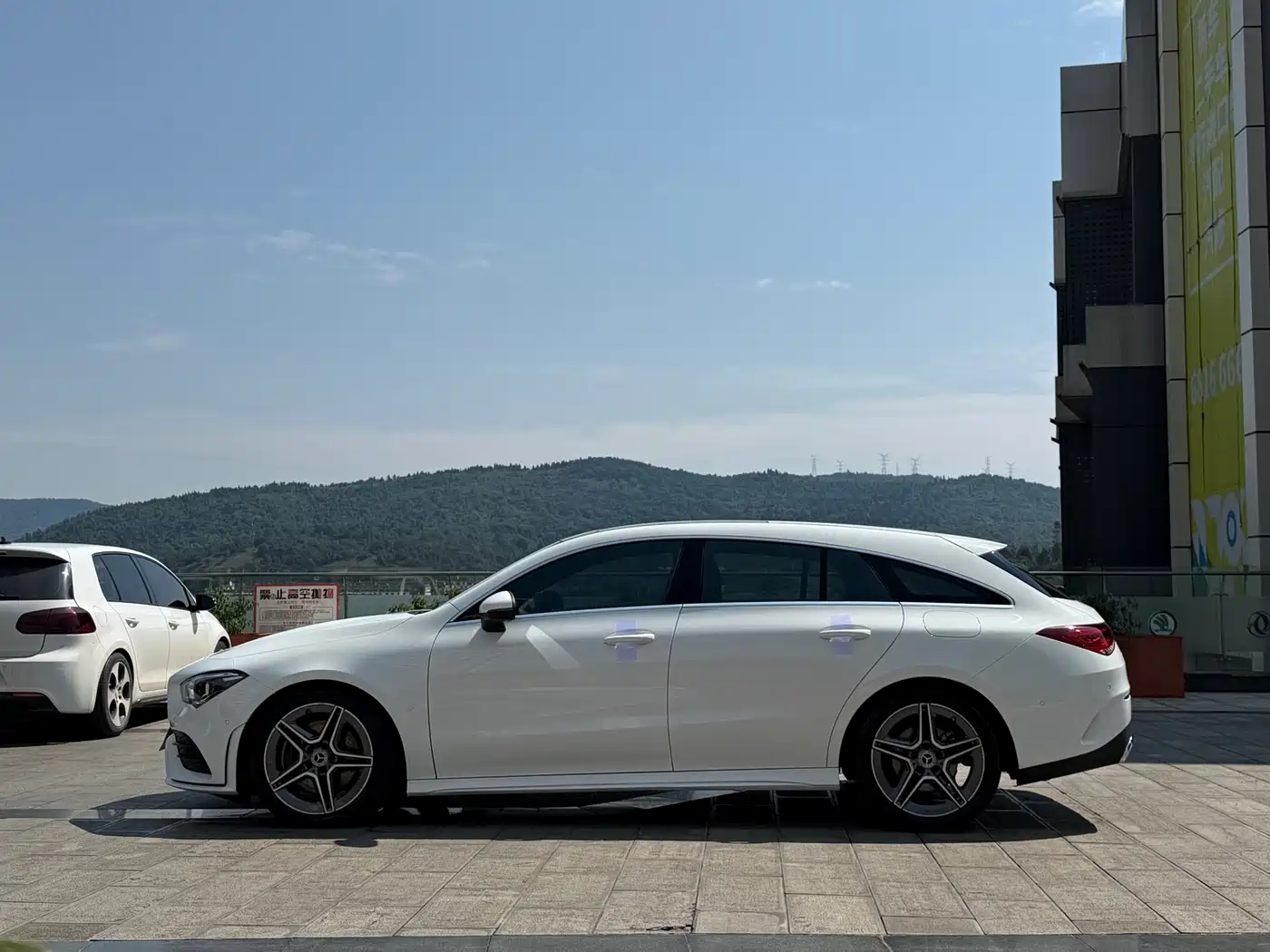 Mercedes-Benz CLA (Import) 2020 2020 CLA 200 Shooting Brake