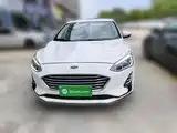 Фото 23 - Ford Focus