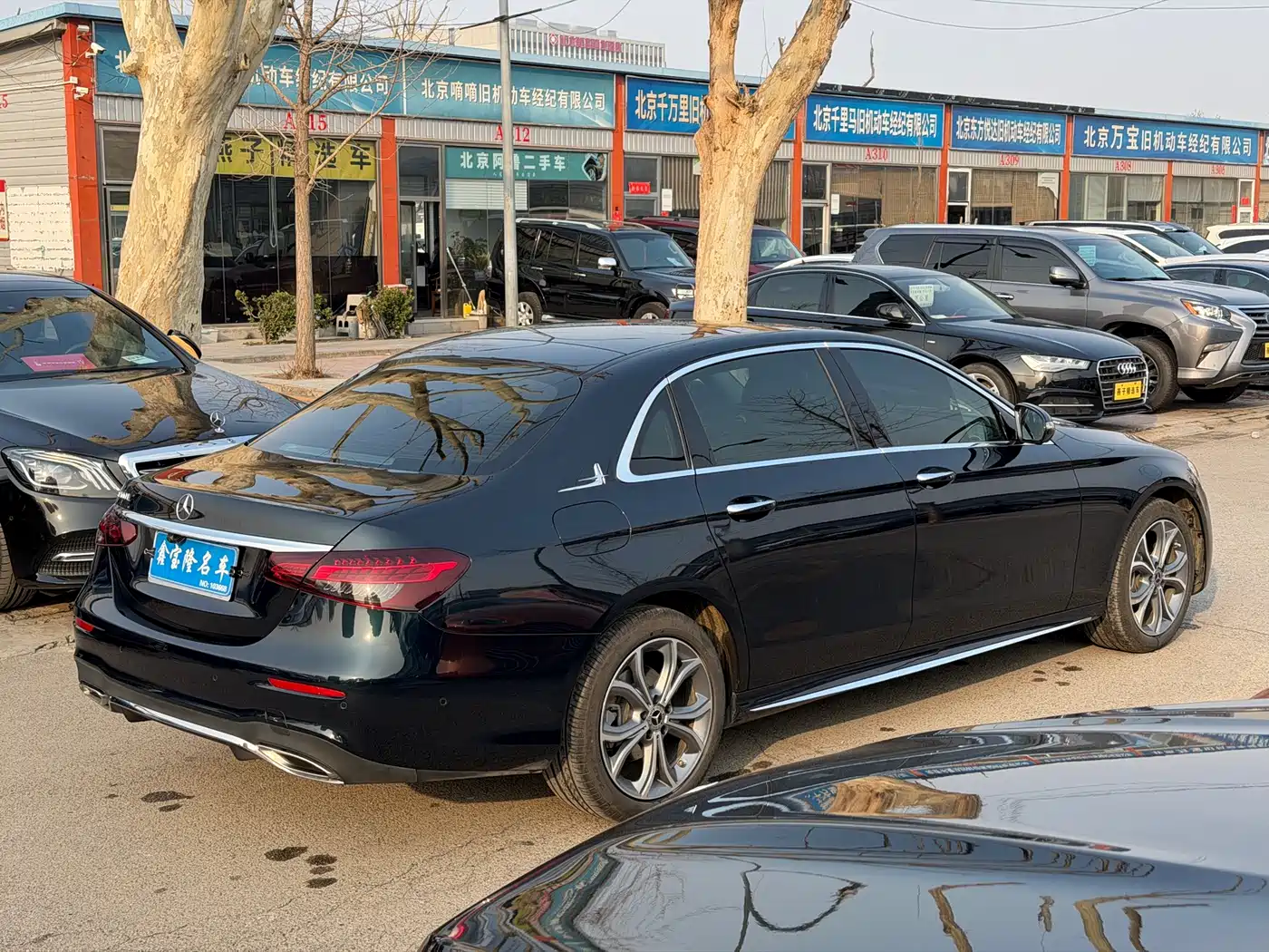 MERCEDES-BENZ E CLASS