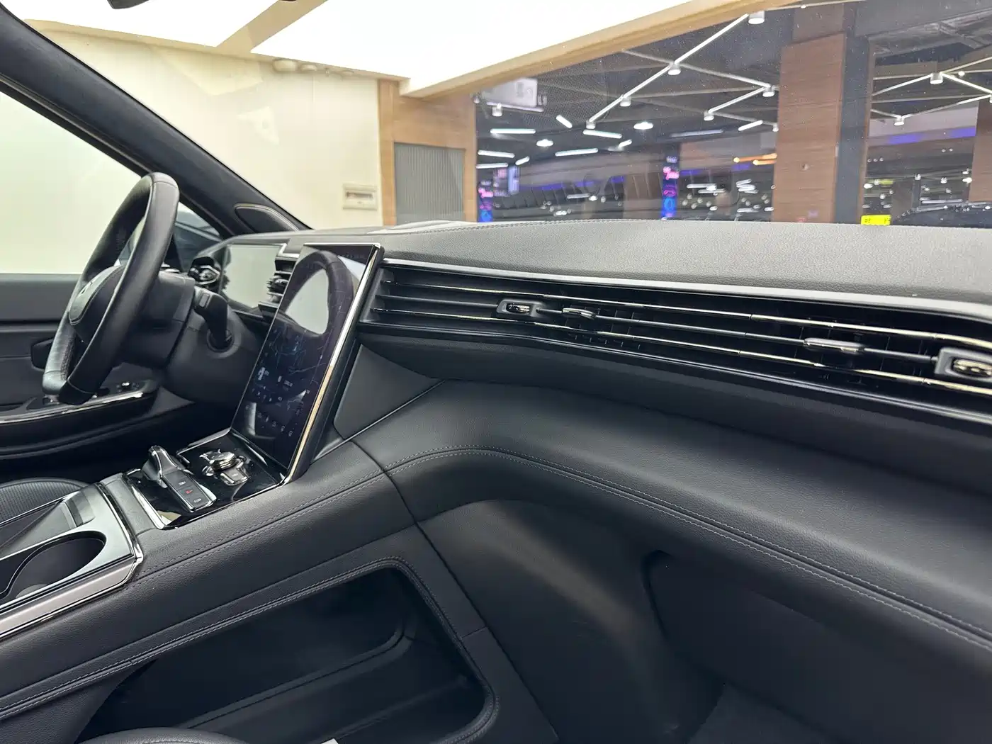 NIO ES8 2021 2020 415KM 6-Seater