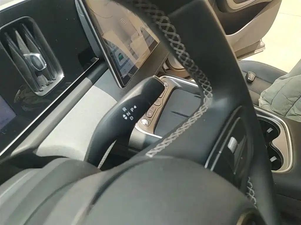 BYD Hai Shi 05 EV 2025 520KM Smart Navigation Edition фото 14