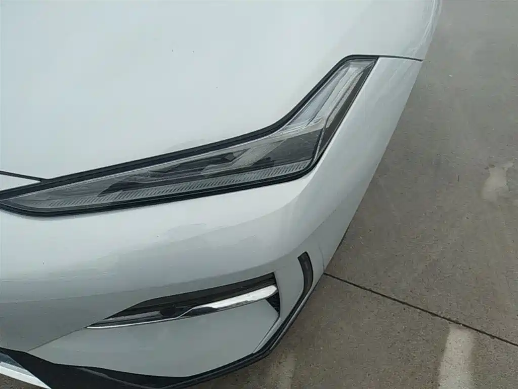 Geely Galaxy Galaxy E8 2025 700km Long Voyage Smart Drive Edition фото 24