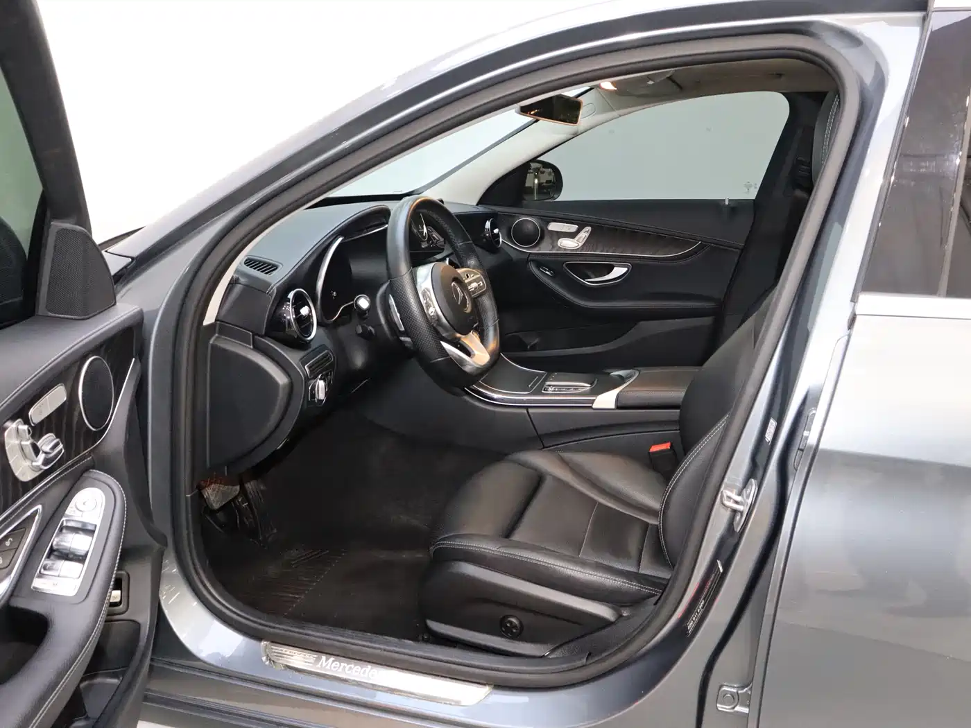 Mercedes-Benz C-Class 2020 C 260 L Sport фото 9