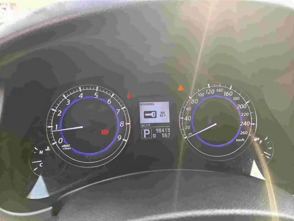 Infiniti QX50 (Import) 2015 2013 2.5L 2WD Elegance