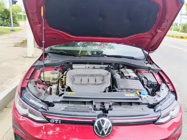 Volkswagen Golf GTI 2021 Facelift 380TSI DSG GTI — фото 3