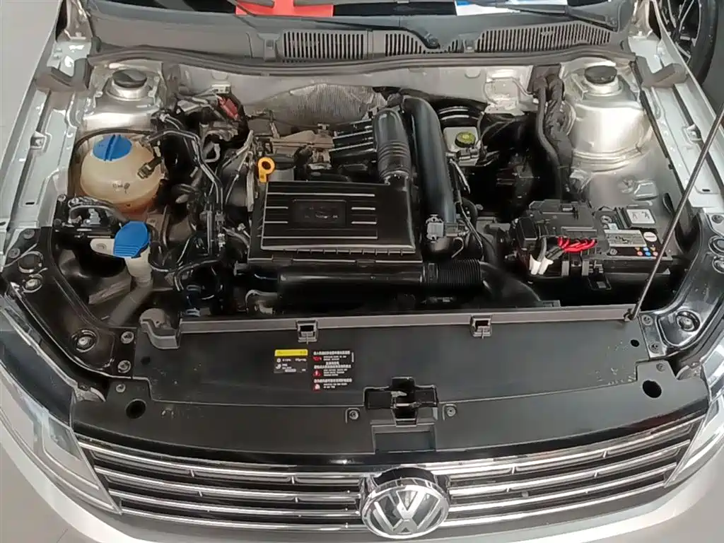 Volkswagen Lavida 2017 230TSI DSG Comfort Edition фото 20