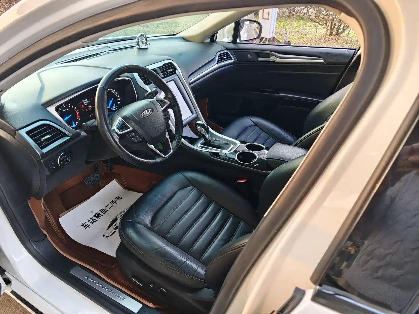 FORD MONDEO