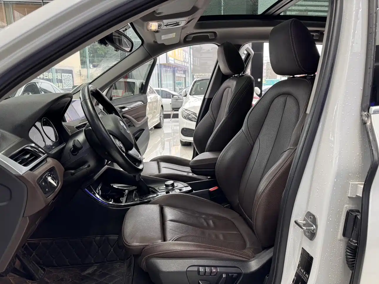 BMW X1 2019 xDrive20Li Premium Model фото 7