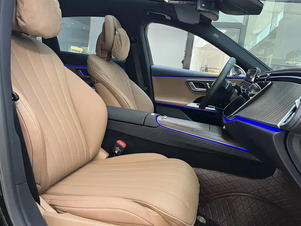 Mercedes-Benz E-Class 2025 E 300 L Fashion фото 14