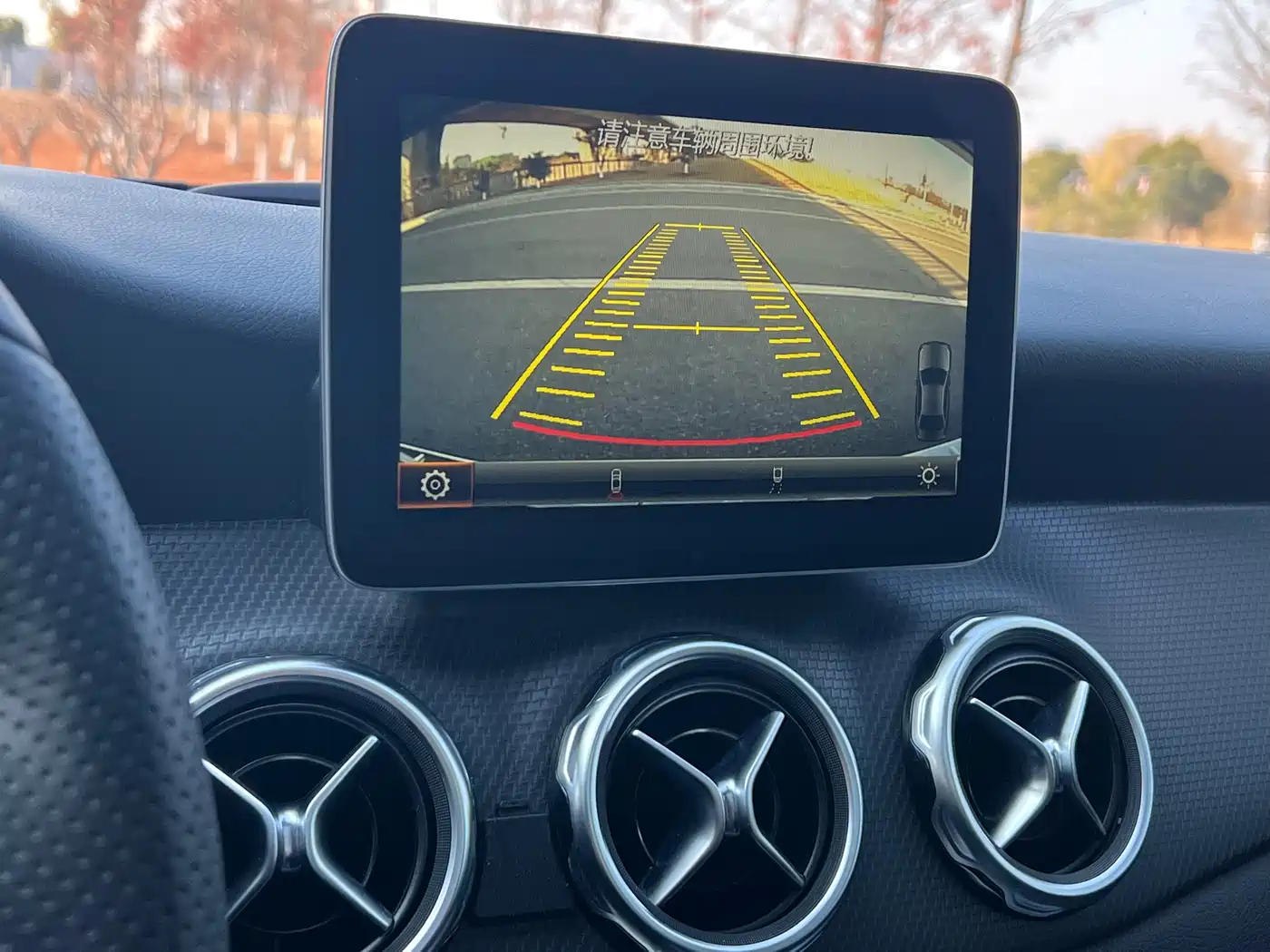 Mercedes-Benz GLA 2017 GLA 200 Dynamic фото 10