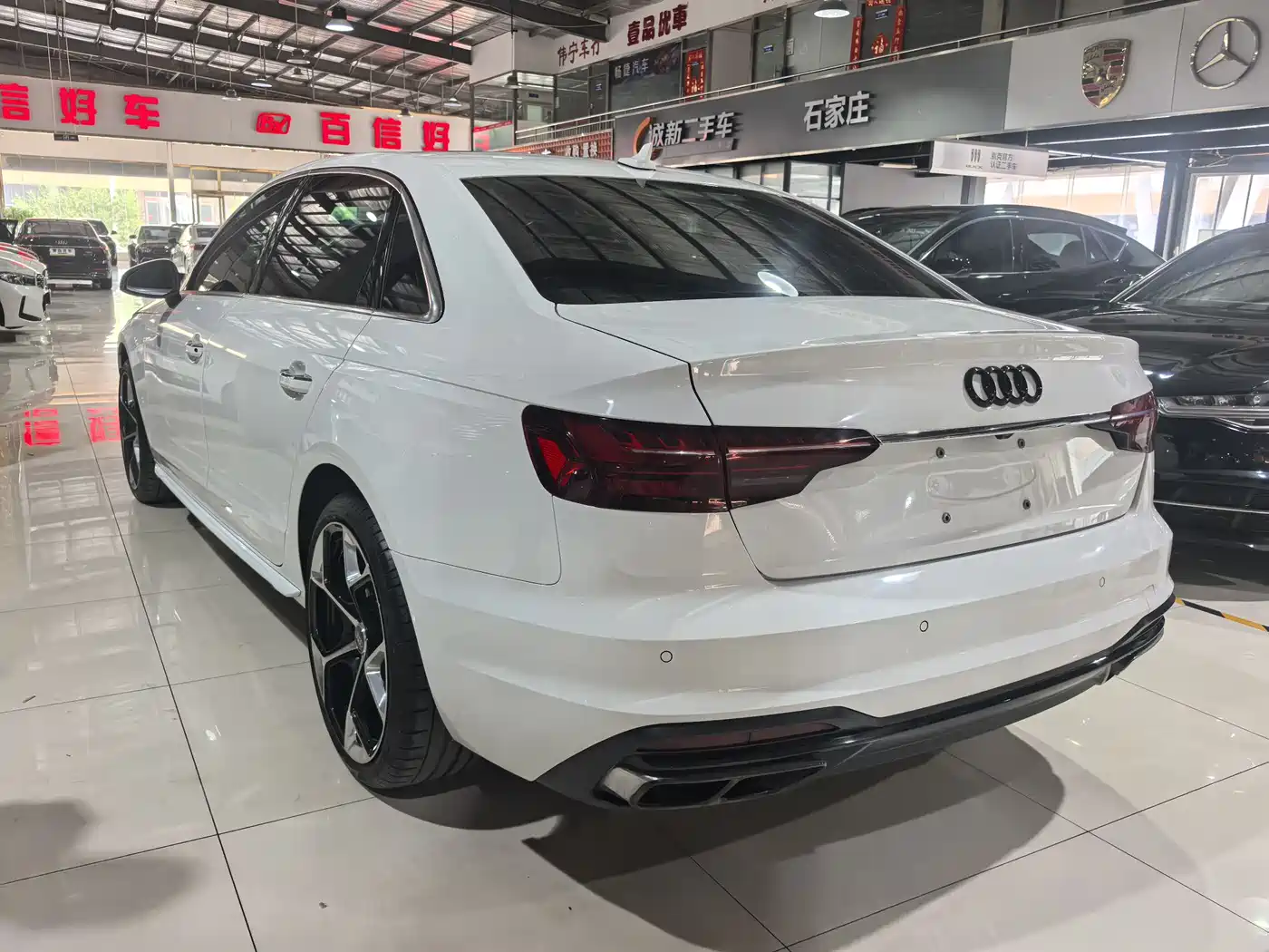 Audi A4L 2022 40 TFSI Fashion Dynamic фото 6