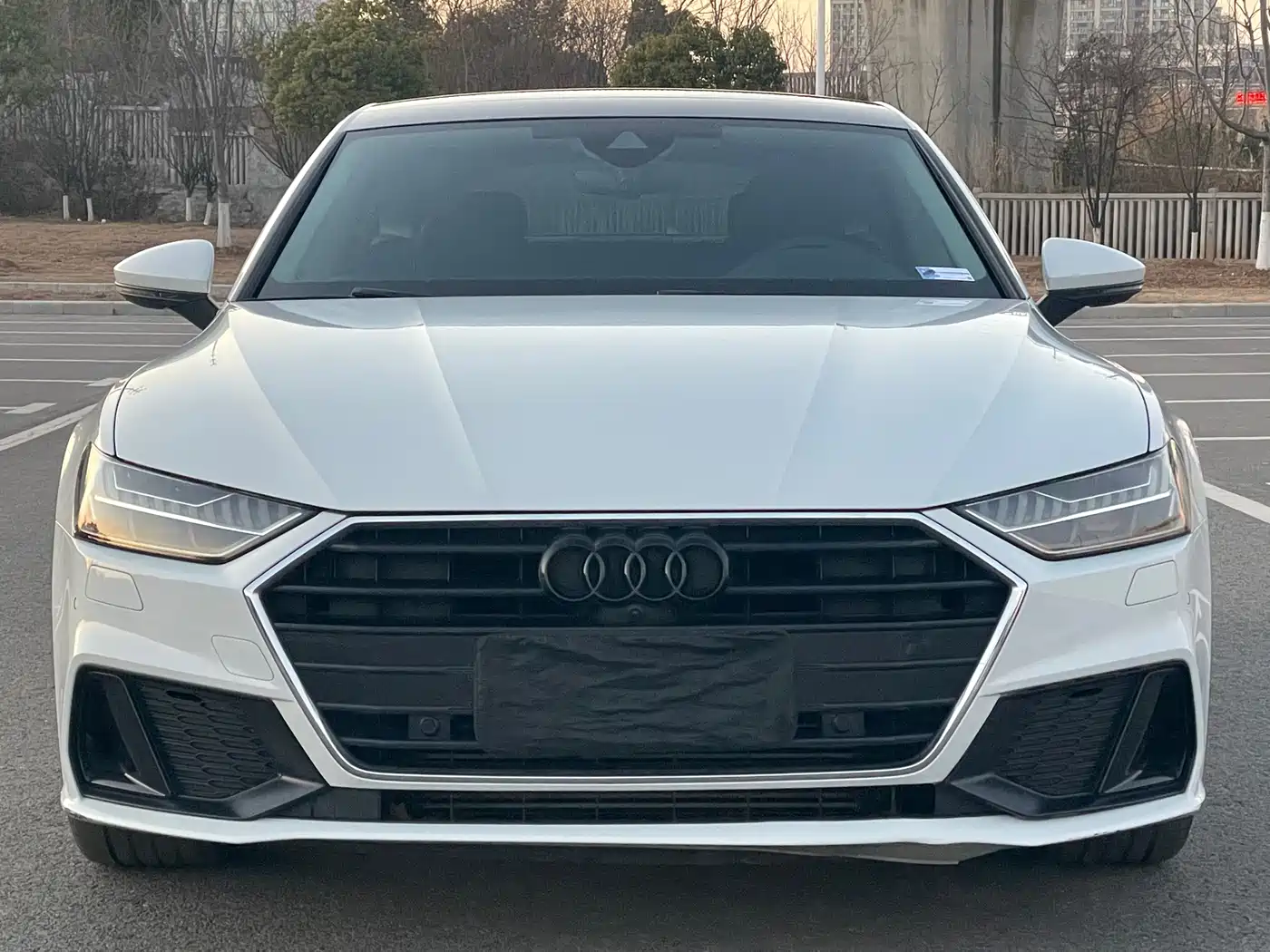 Audi A7 2023 Model 45 TFSI Premium Selection Edition фото 3