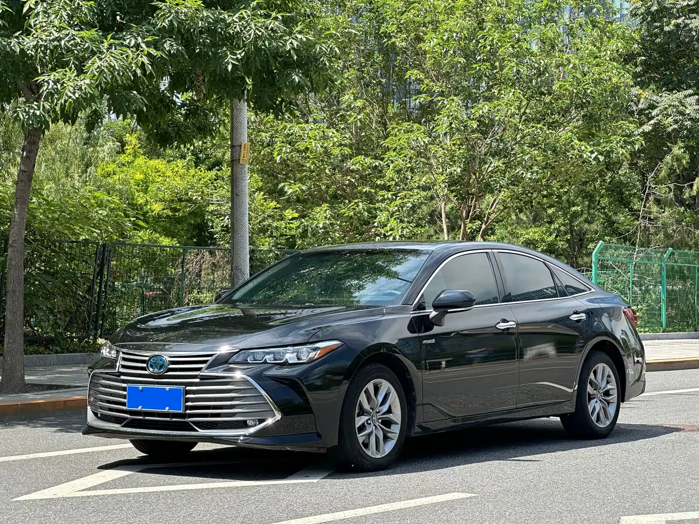 Toyota Avalon 2019 Hybrid 2.5L Luxury Edition China V