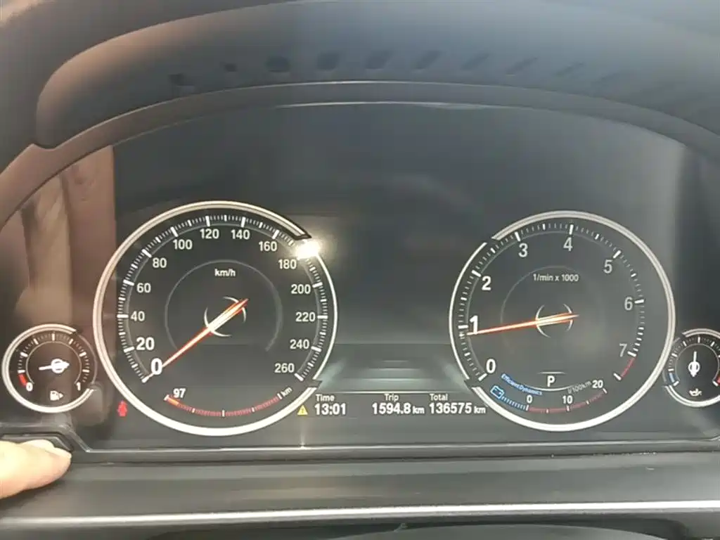 BMW 5 Series 2017 525Li Luxury Design Package фото 12