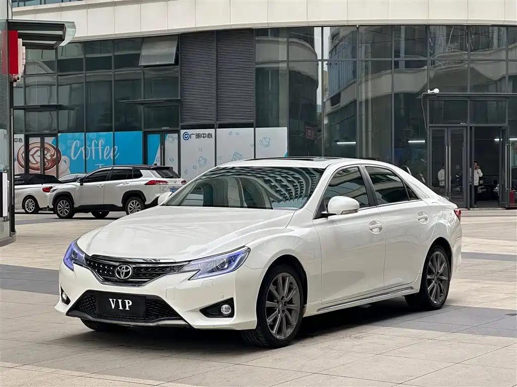 Toyota Reiz 2013 2.5V Premium Edition