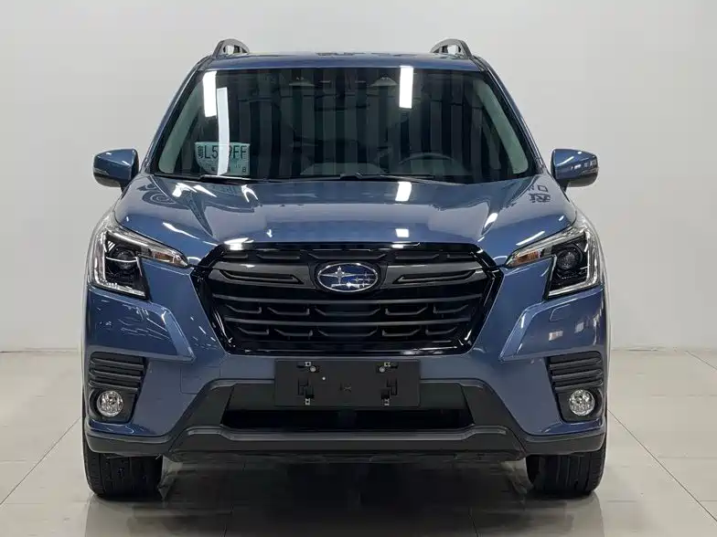 Subaru Forester 2023 2022 2.0i AWD Luxury Edition with EyeSight