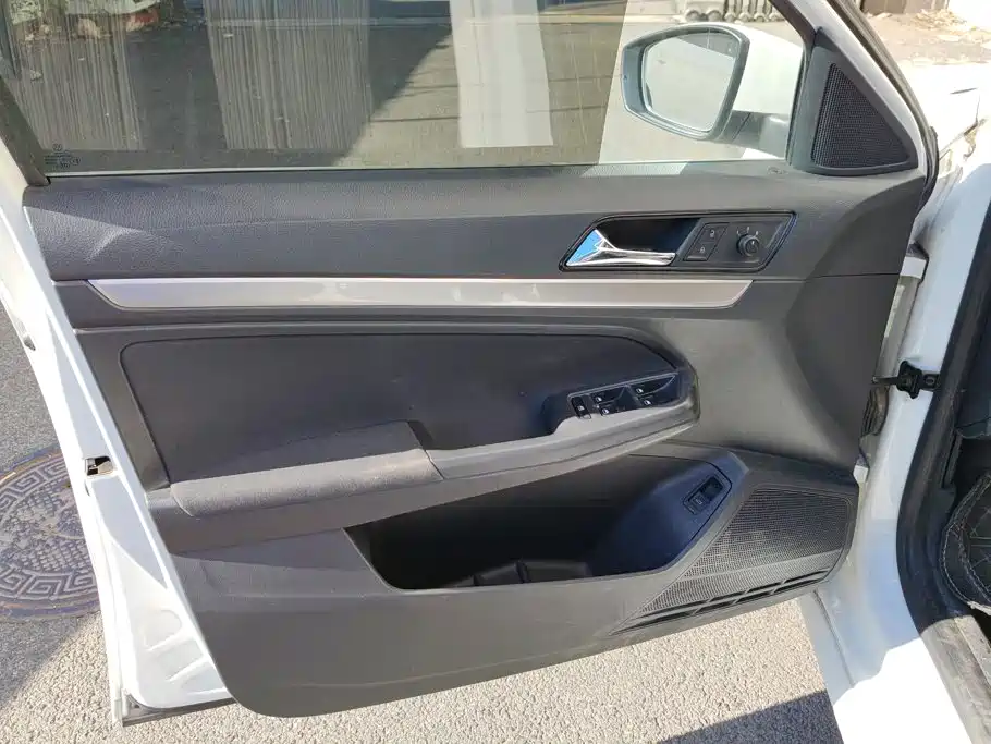 Volkswagen Lavida, миниатюра 7