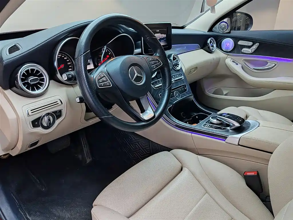 Mercedes-Benz C-Class 2018 C 200 L Sport Edition фото 17